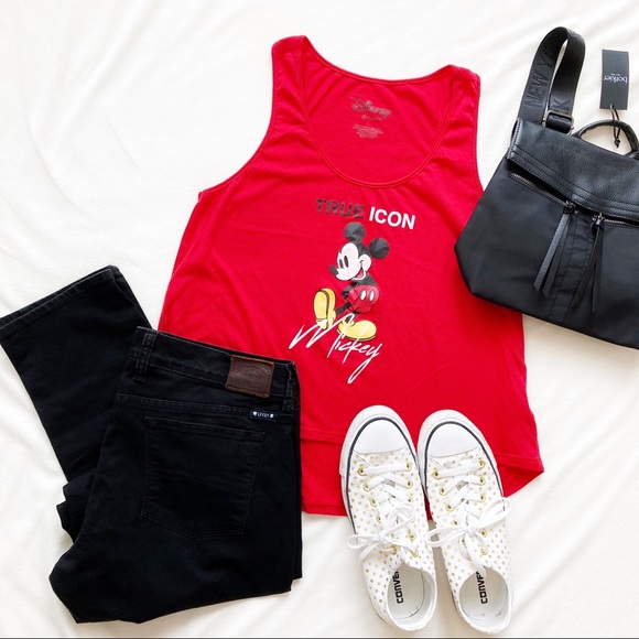 Meet your Posher, Jessica - Picture 10 of 15